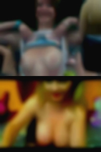 Nude woman Hayes wife KS.